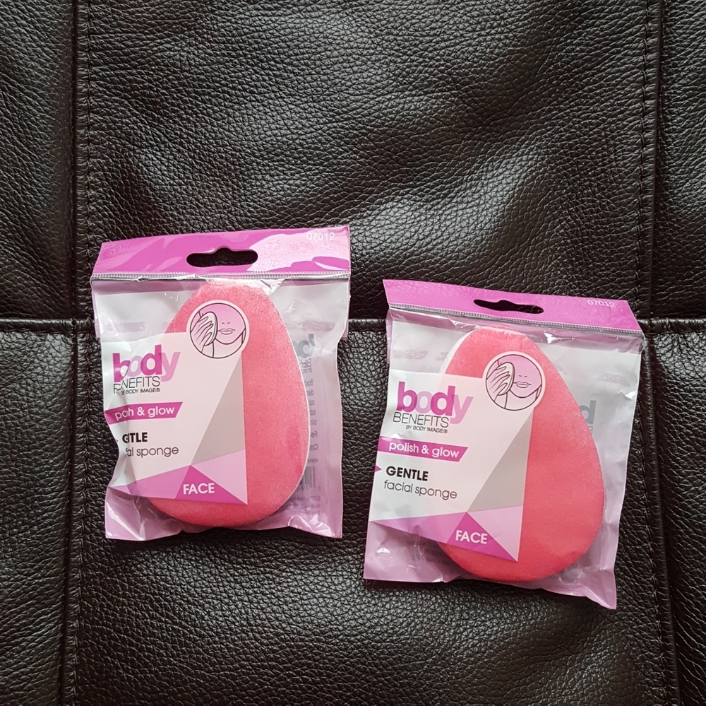 Body Benefits Gentle Exfoliating Facial Sponge